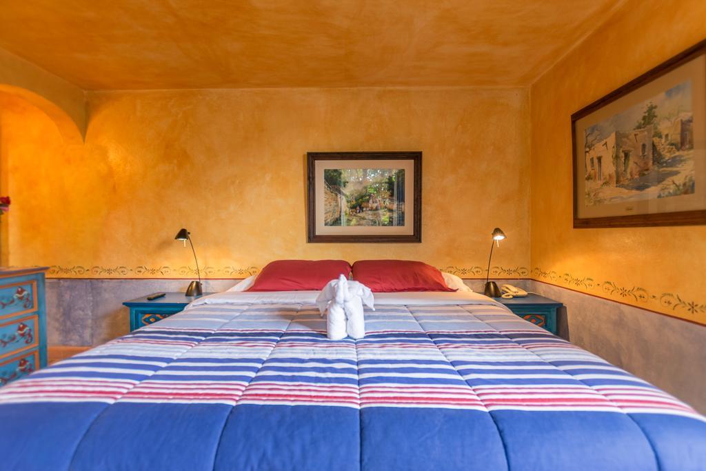 מלון סאן מיגל דה אלנדה Casa Puesta Del Sol מראה חיצוני תמונה