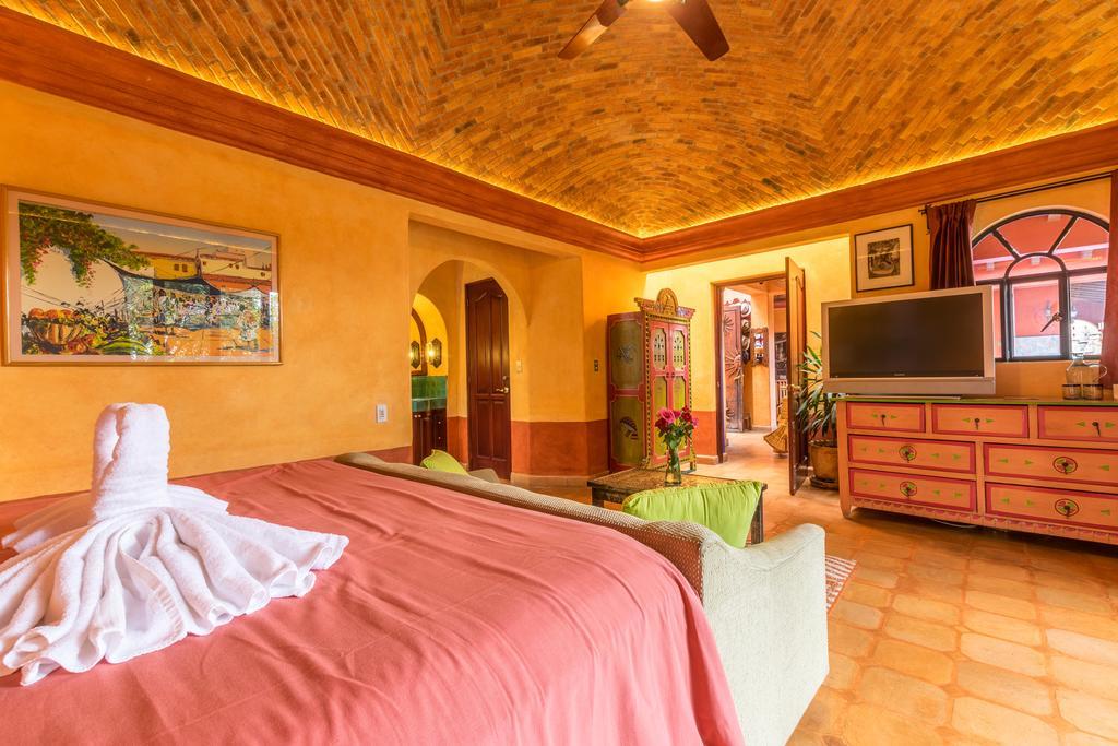 מלון סאן מיגל דה אלנדה Casa Puesta Del Sol מראה חיצוני תמונה
