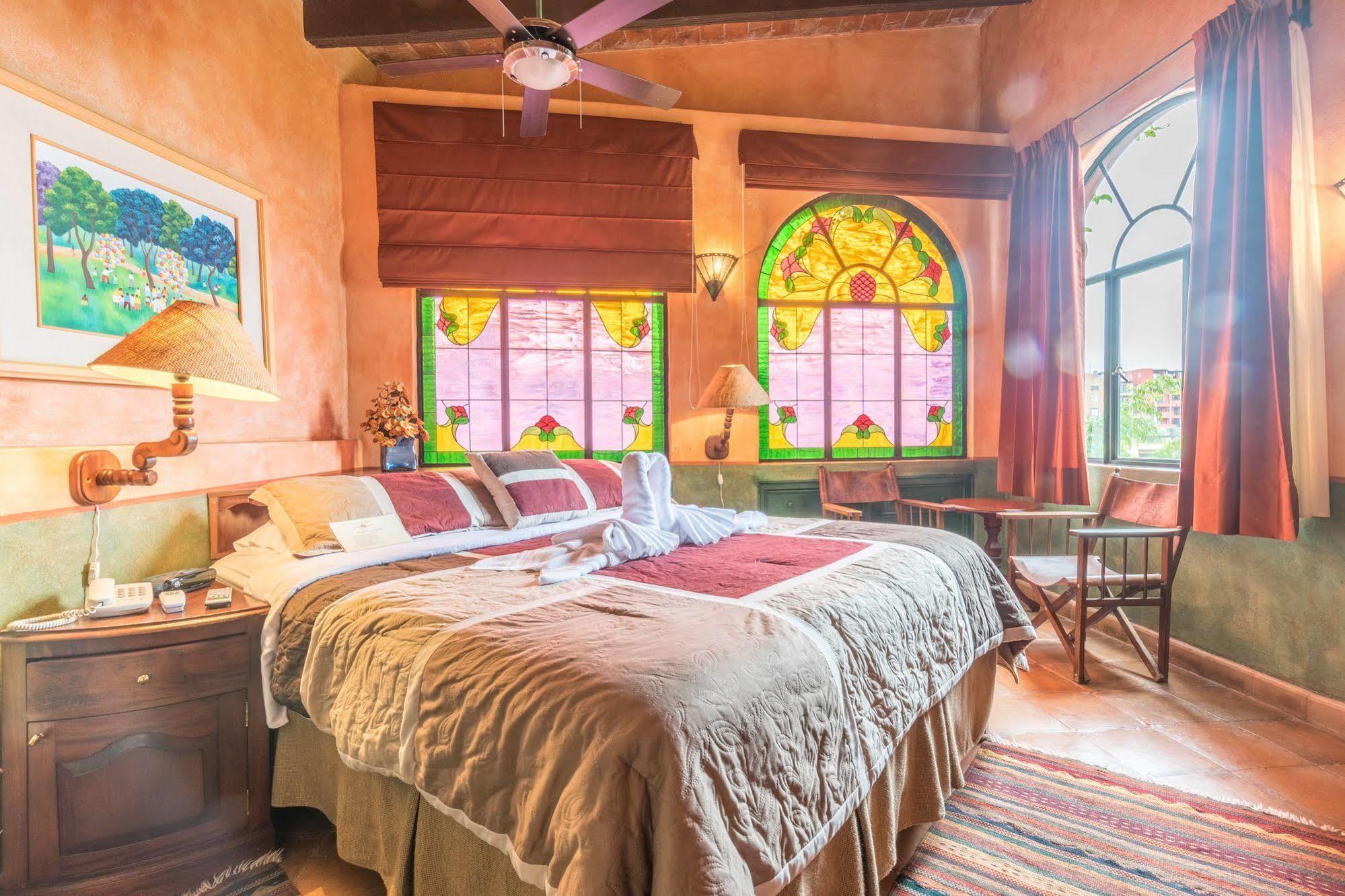 מלון סאן מיגל דה אלנדה Casa Puesta Del Sol מראה חיצוני תמונה